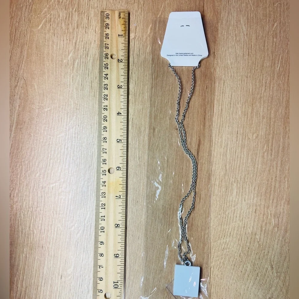 NWT 132 Total PETAPIXEL Instant Photo Pendant Necklaces Individually Wrapped